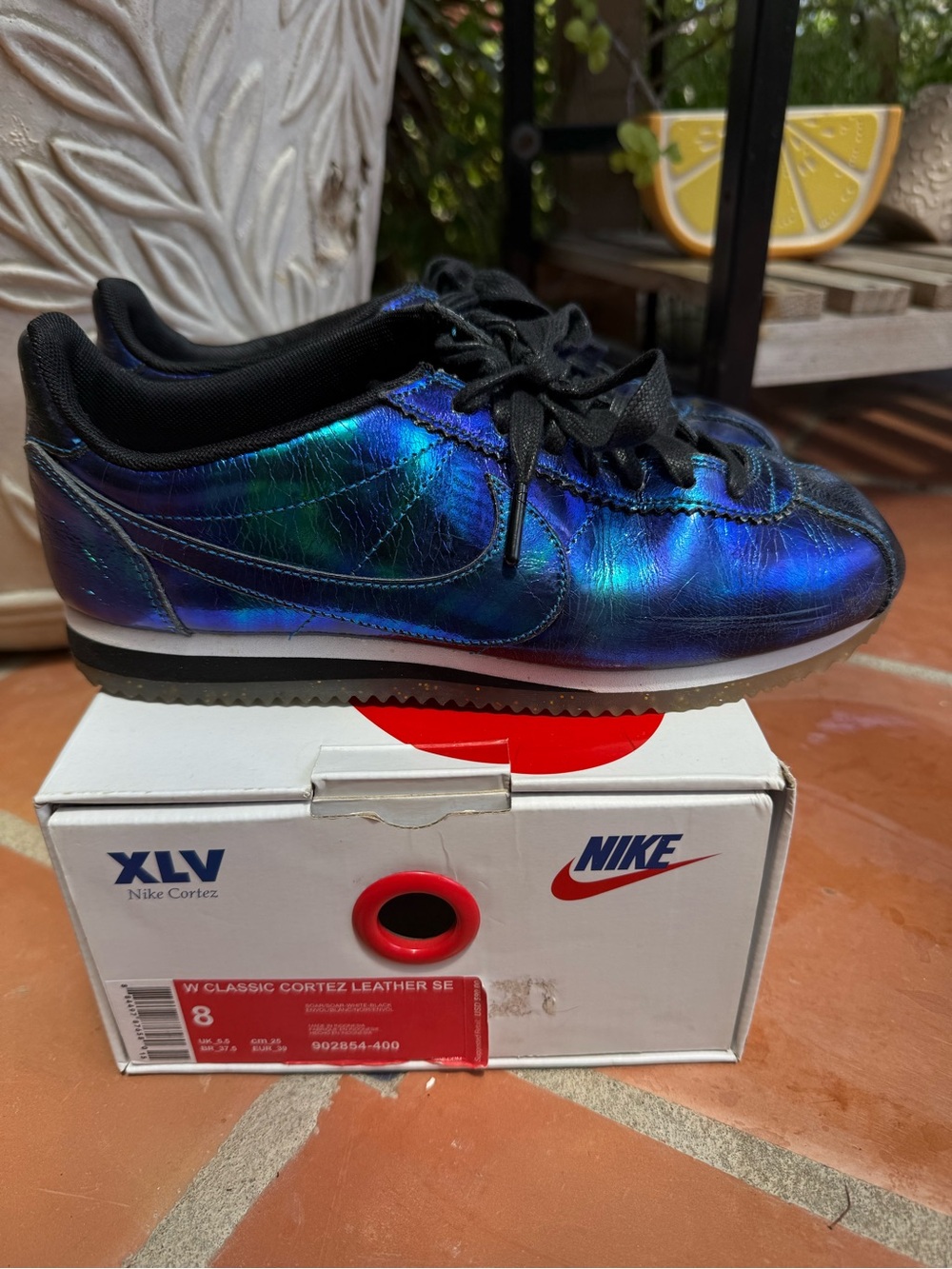 Nike Classic Cortez Leather SE Iridescent Soar Women’s 8 902854-400 Box